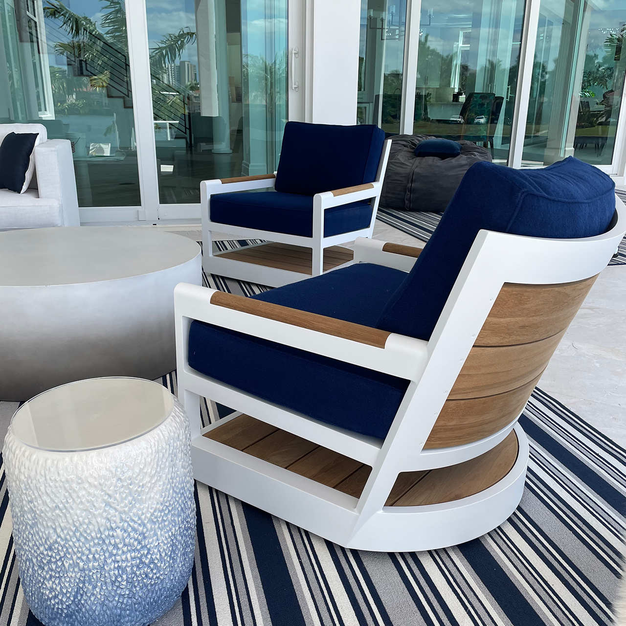 image of lanai interior design
